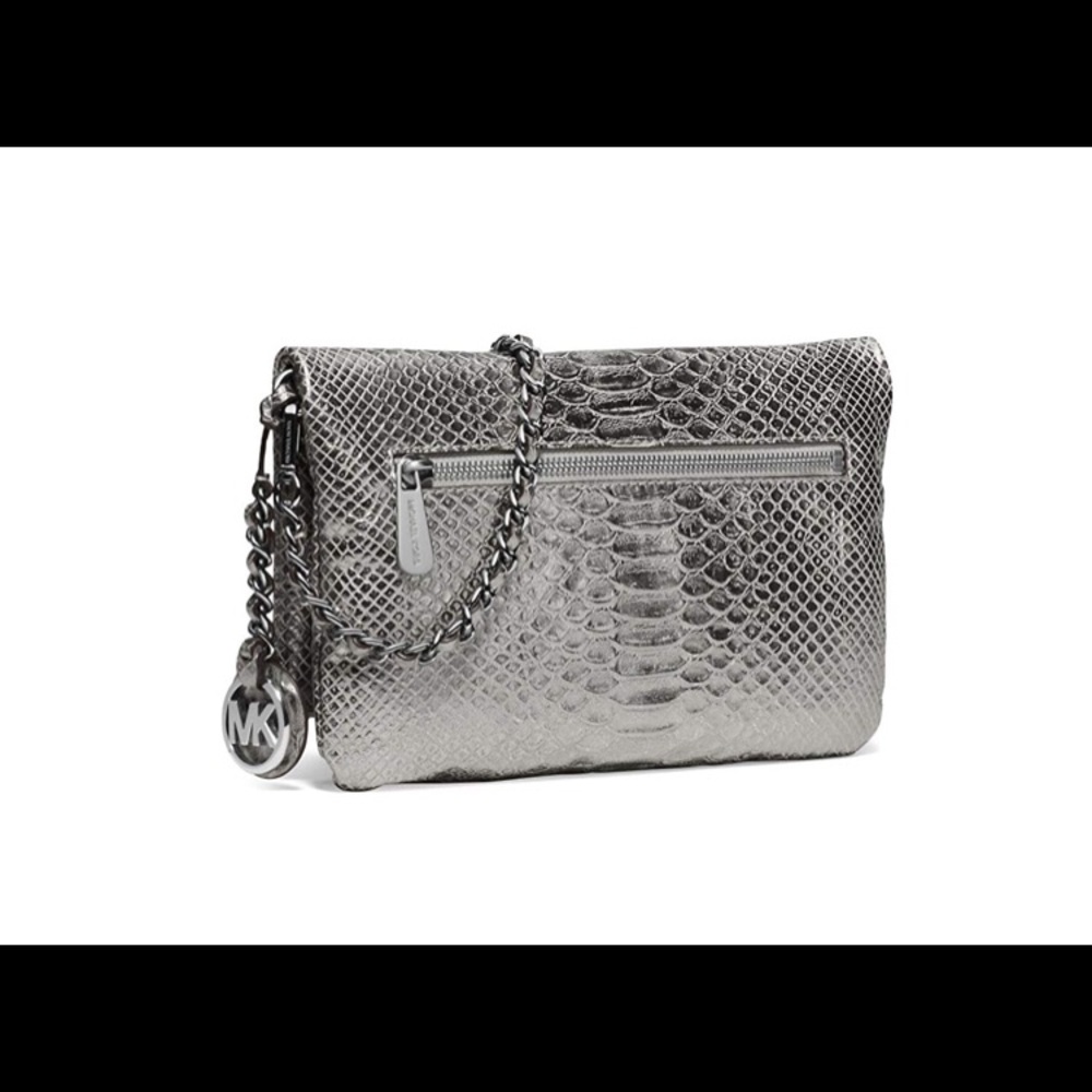 ❌Sold❌Michael Kors Crossbody - Picture 2 of 8